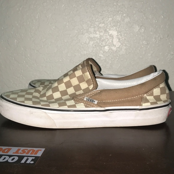 Vans - Picture 1 of 3